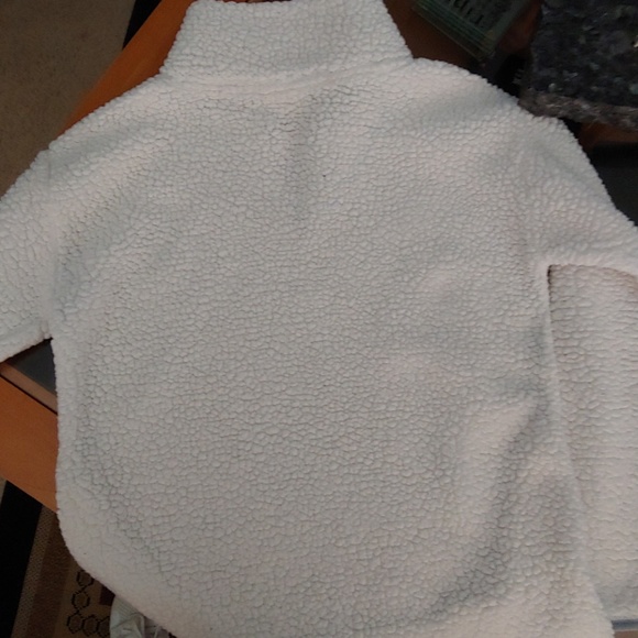 Fleece pullover - Picture 3 of 3